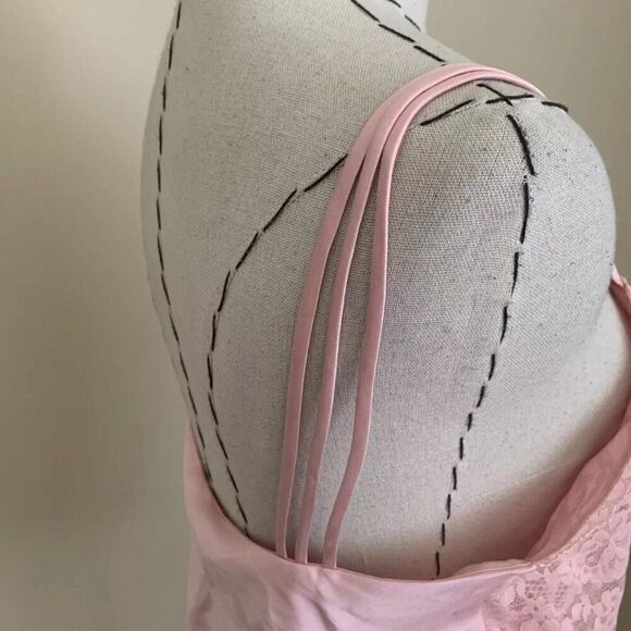 Vintage 80s 90s Victorias Secret Gold Label light pink lace camisole cropped fit - Picture 6 of 8
